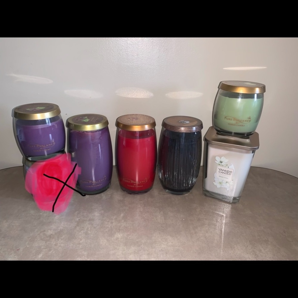 SOLD!!! Yankee candle Bundle